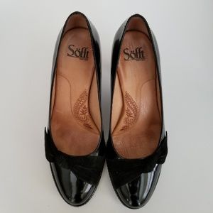 Sofft Black Patent Leather Bow Pumps